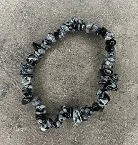 Snowflake obsidion Crystal Chip Bracelet