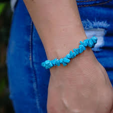 Blue Howlite Chip Crystal Bracelet.